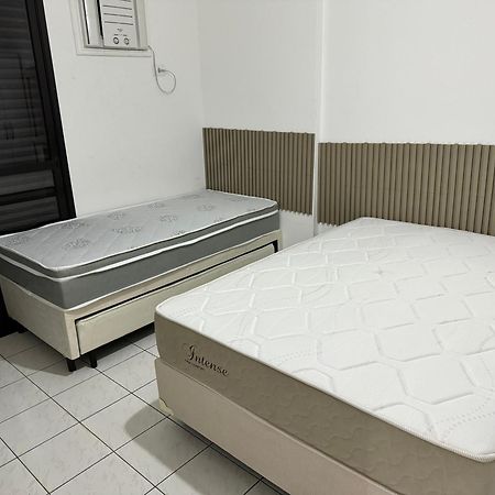 Confortavel Apartamento 1 Dorm Com Piscina E Lazer Гуаружа Екстериор снимка